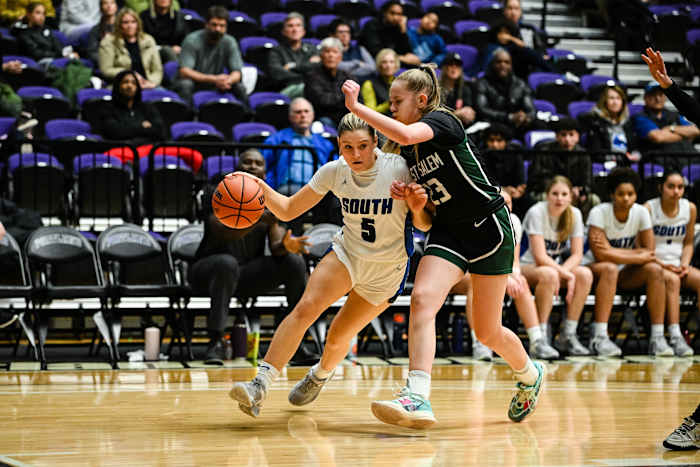 South Medford West Salem 6A Oregon girls basketball quarterfinal Naji Saker -46